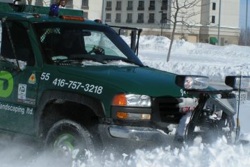 Snow clearing services in Toronto and Scarborough